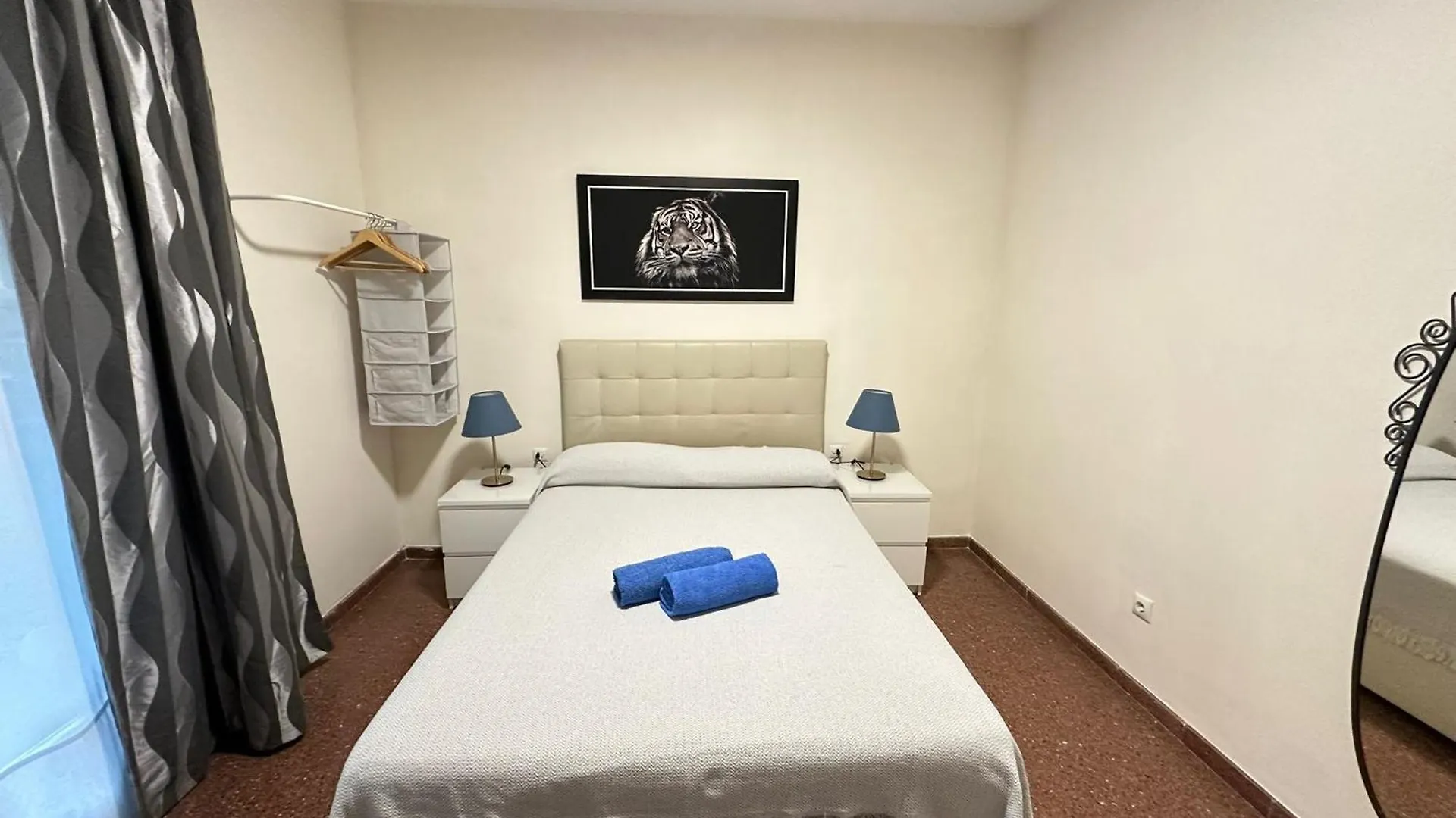 Bed & Breakfast Alojamiento Viladomat Barcelona