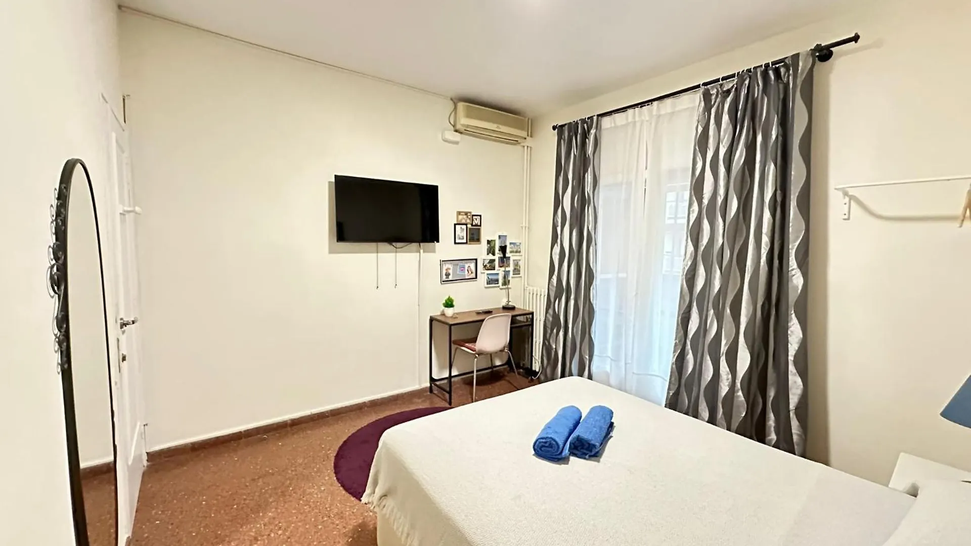 Alojamiento Viladomat Barcelona Bed & Breakfast