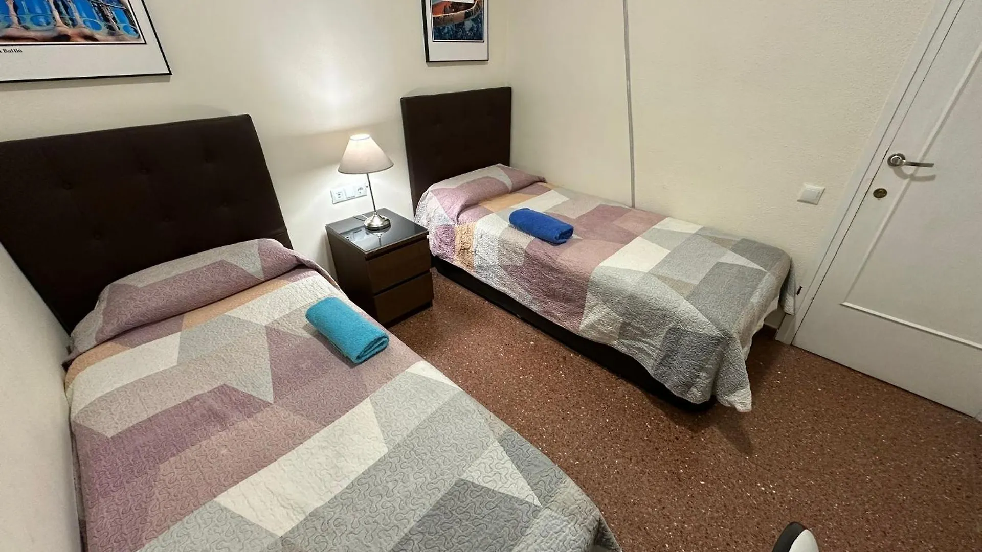 Bed & Breakfast Alojamiento Viladomat Barcelona